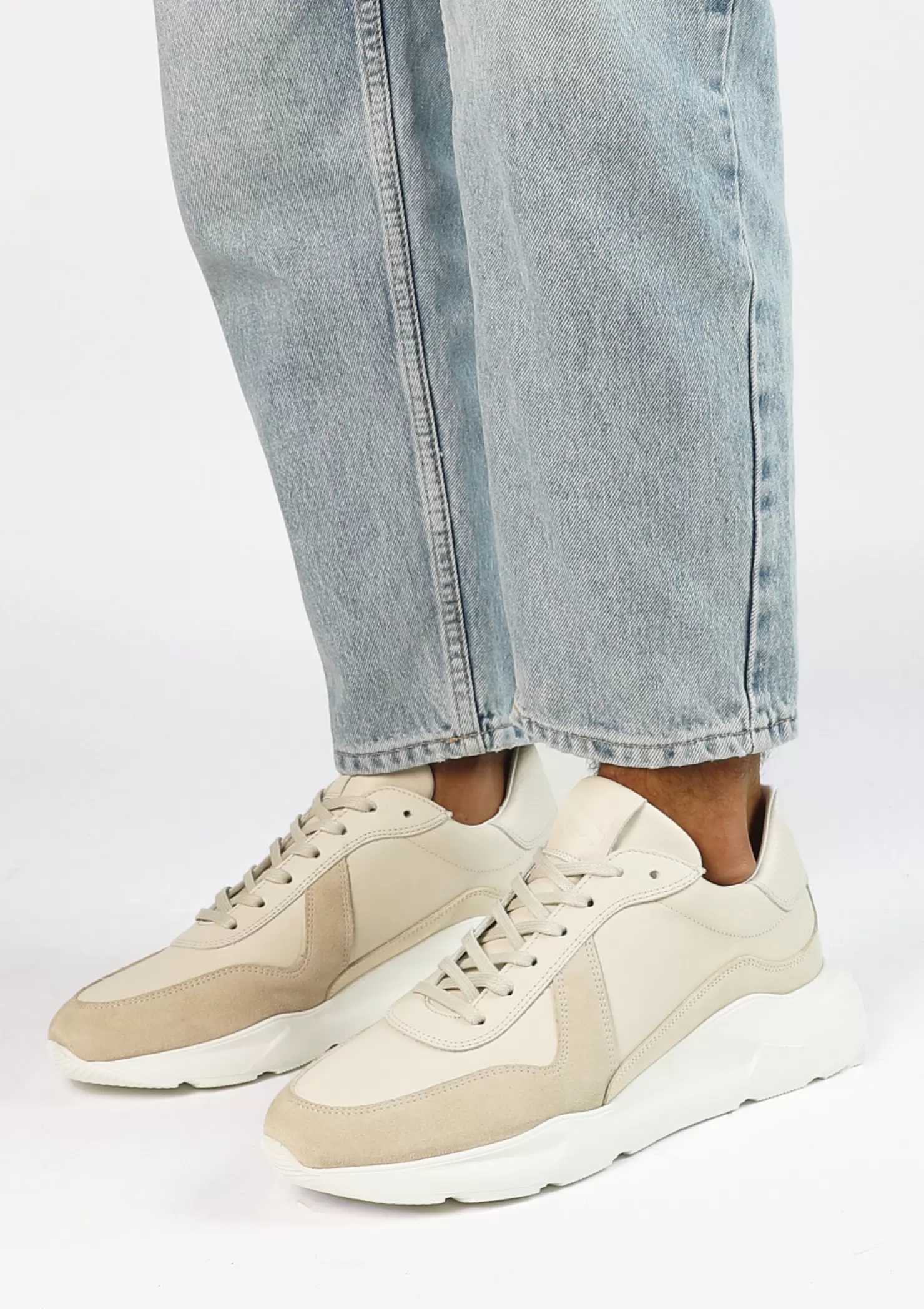 Discount Sacha Beige Leren Sneakers Met Suede