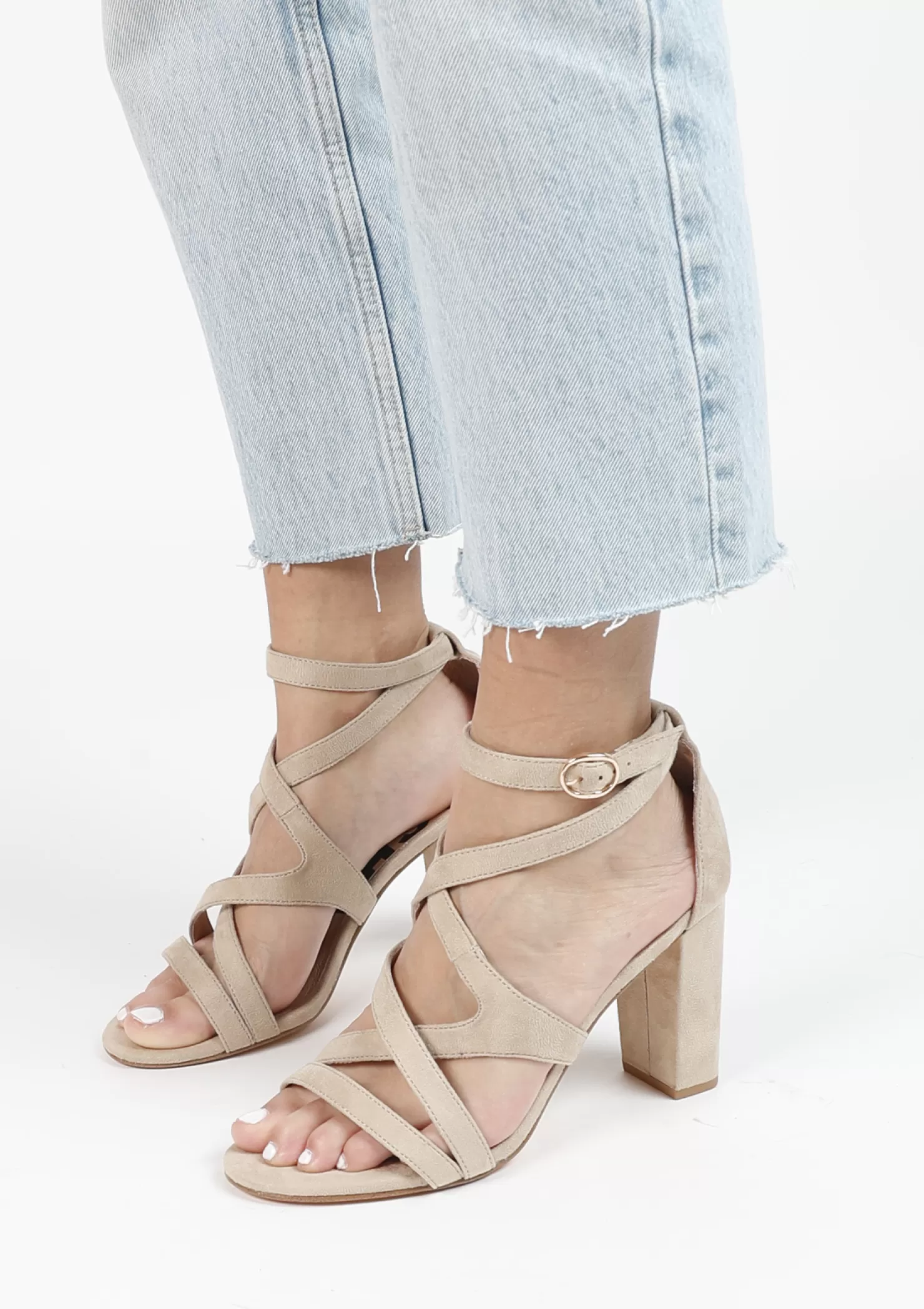 Best Sacha Beige Opengewerkte Sandalen Met Hak