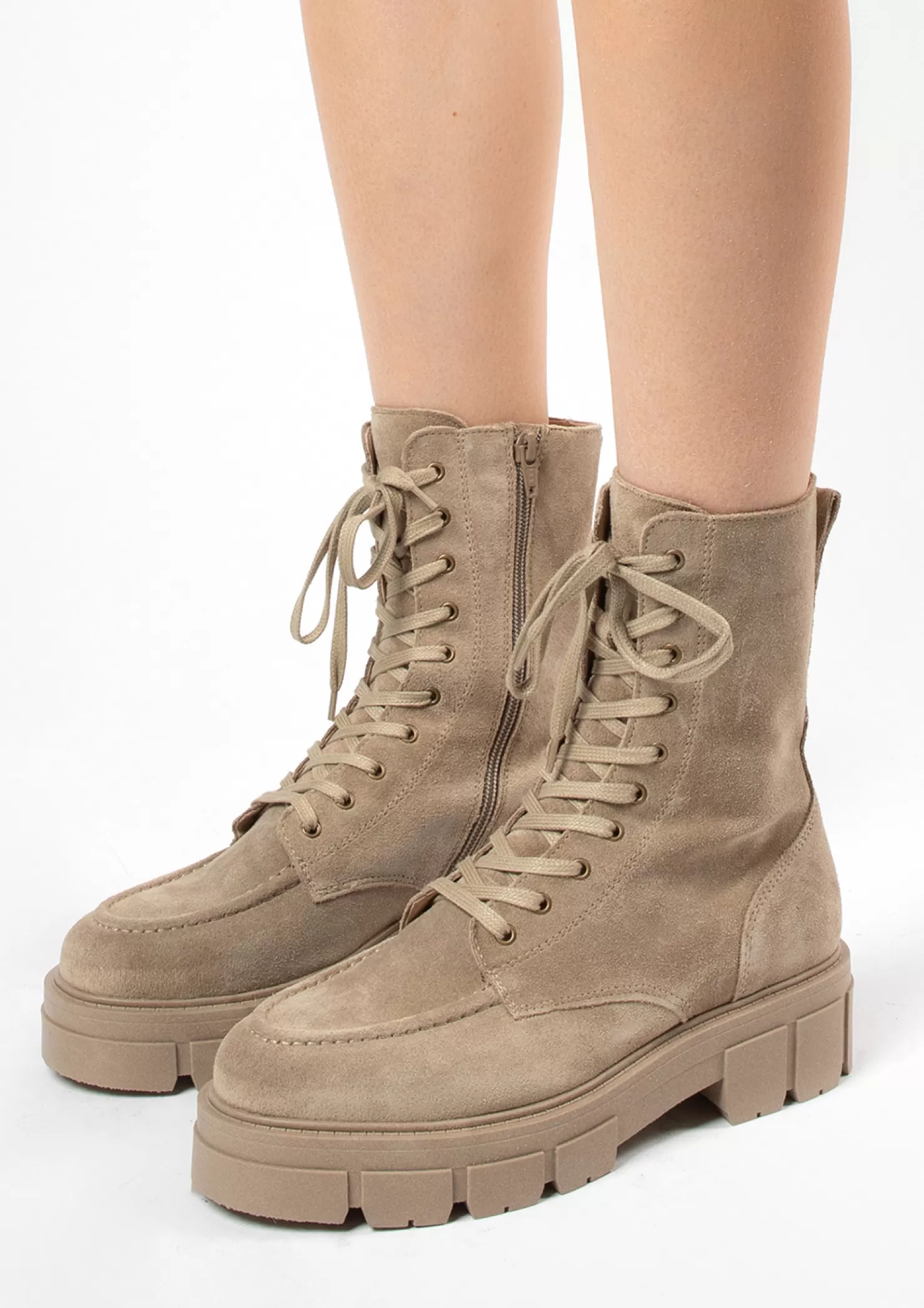 New Sacha Beige Suede Veterlaarsjes