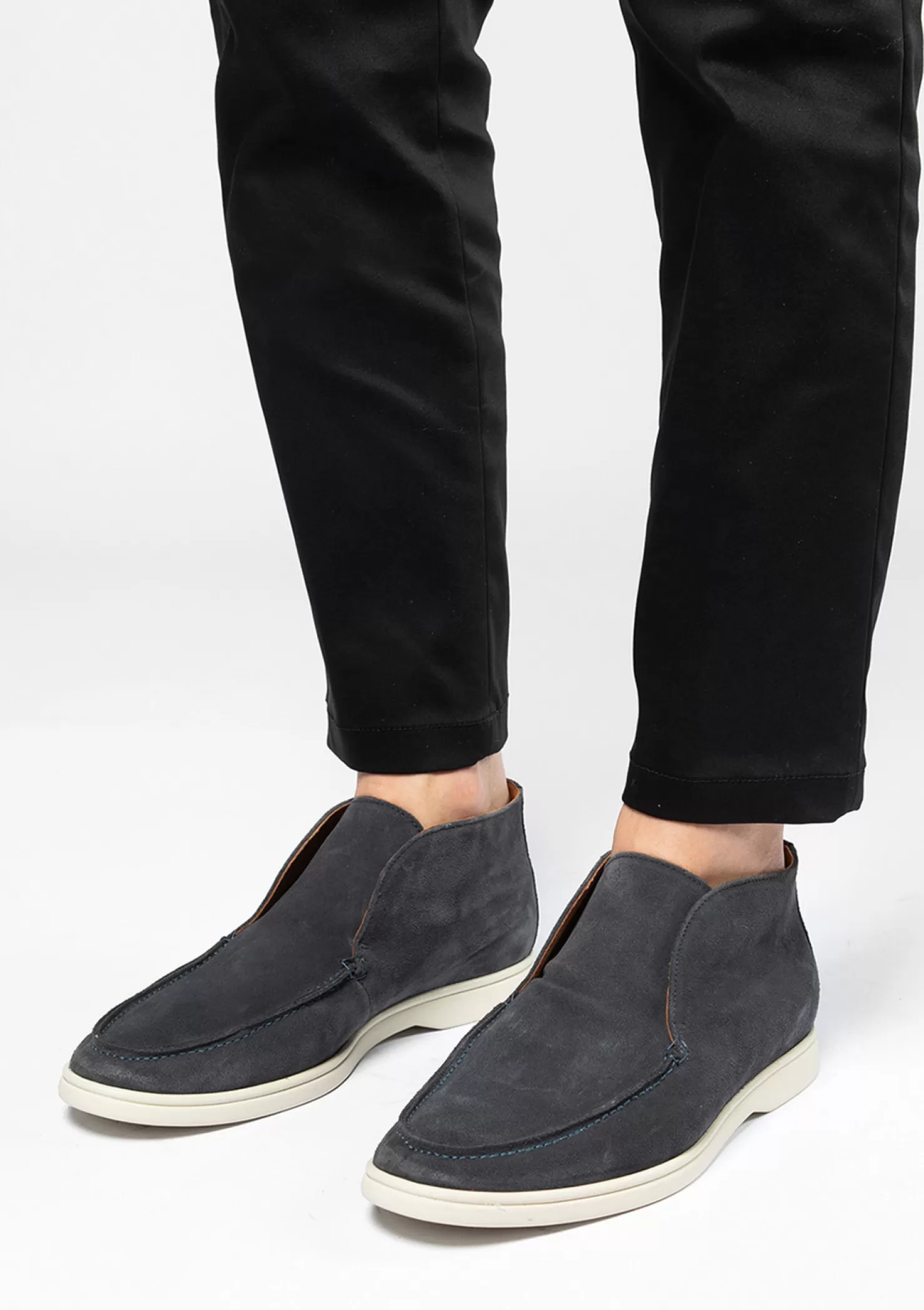 Best Sacha Blauwe Suede Loafers