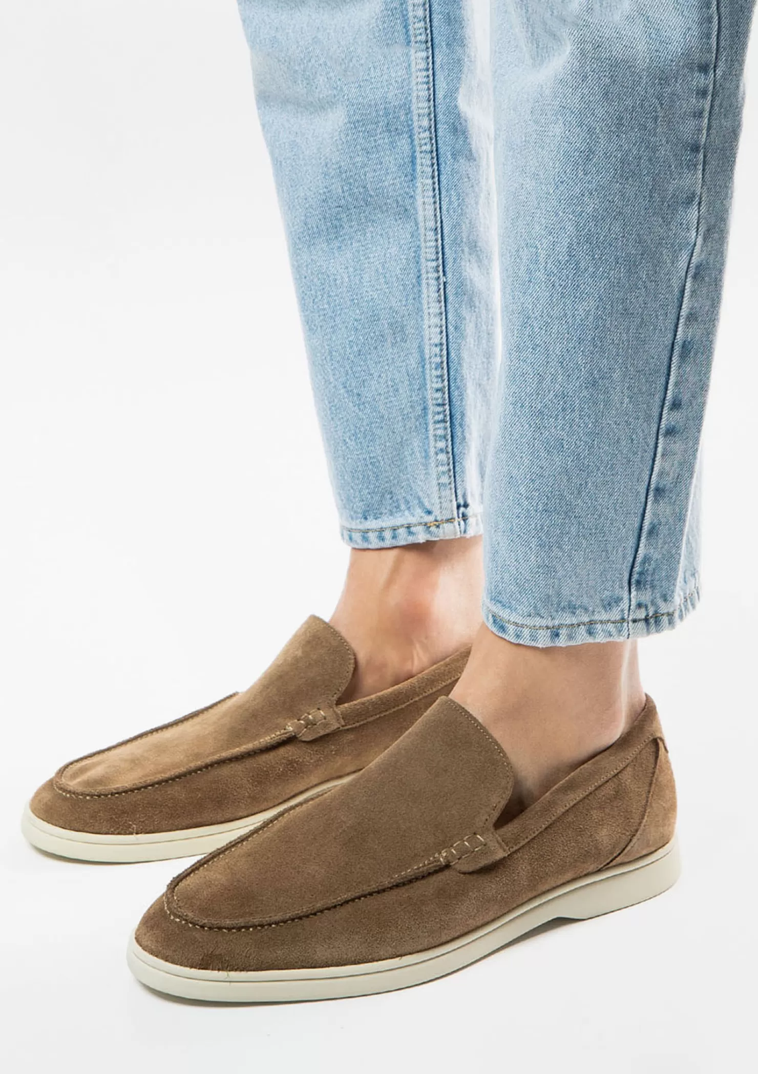 Store Sacha Camel Suede Loafers