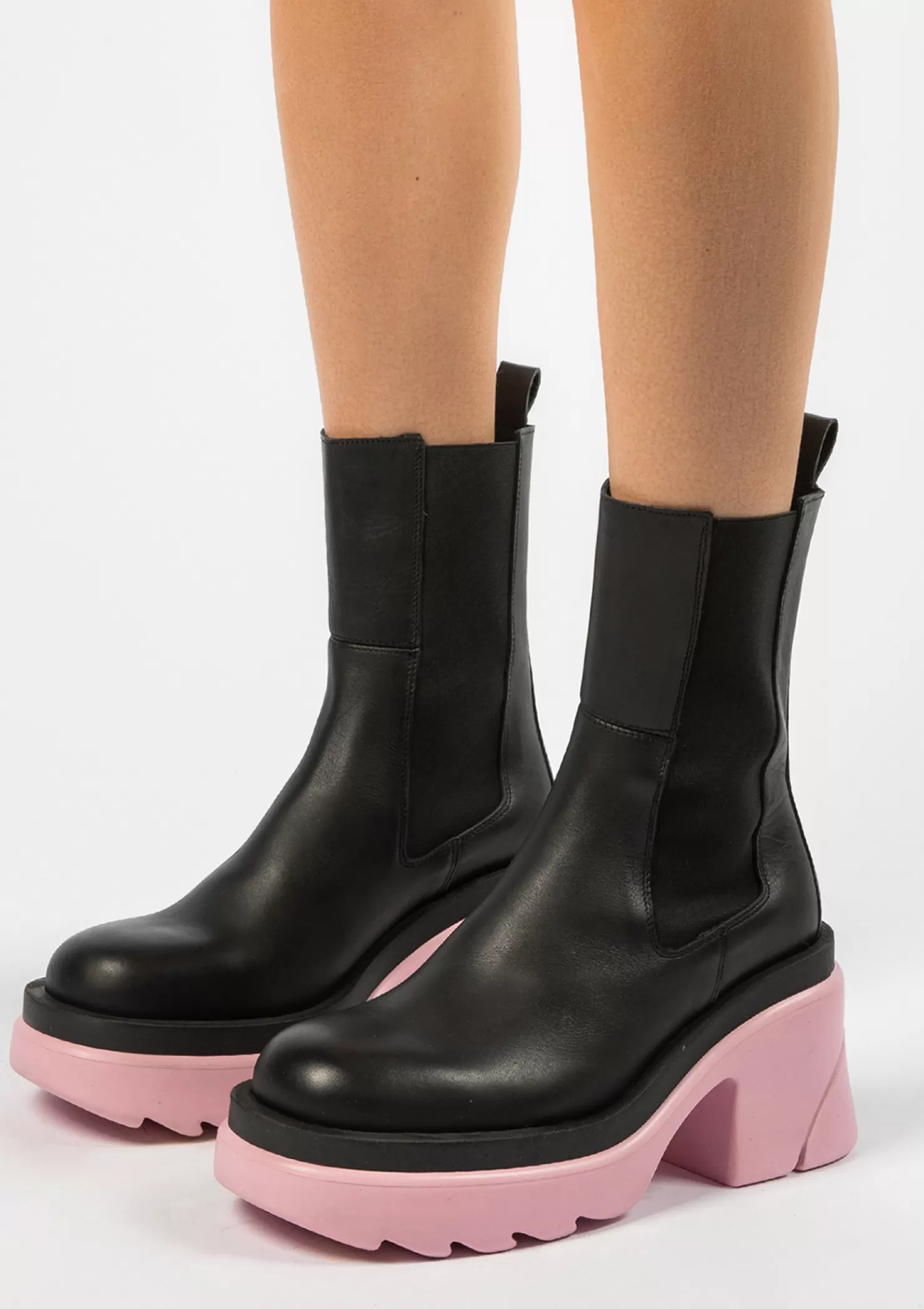 Fashion Sacha Chunky Chelsea Boots Met Roze Zool