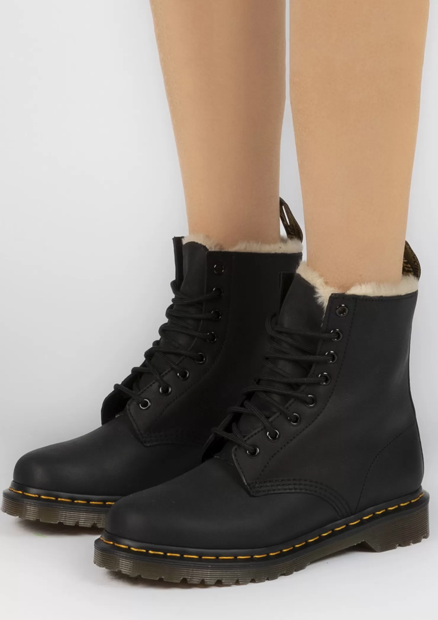 Sale Sacha Dr. Martens 1460 Serena Black