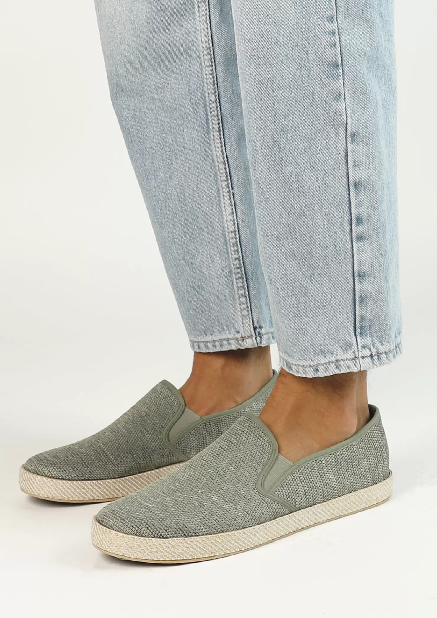 Store Sacha Groene Canvas Loafers Met Geweven Touwzool