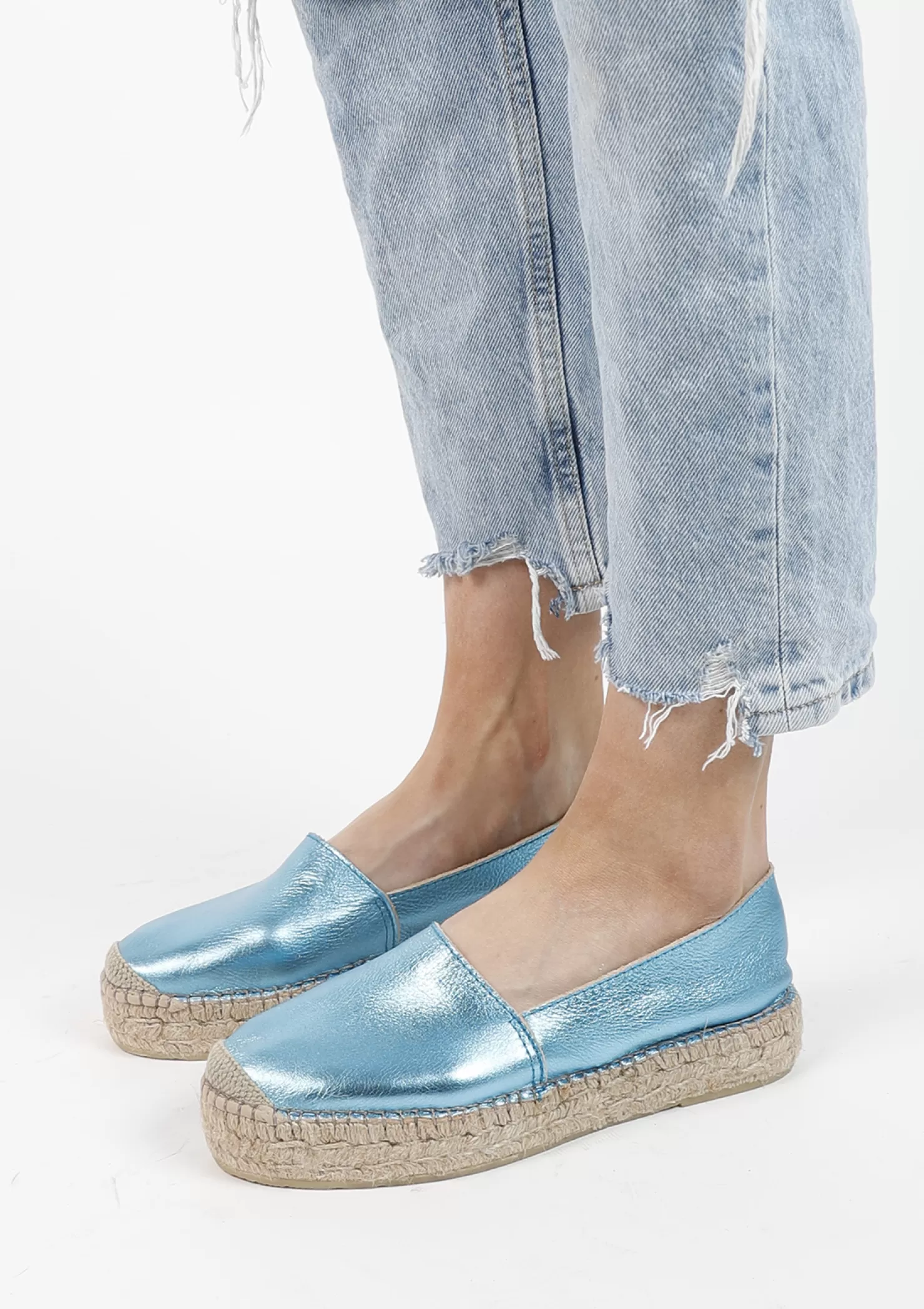 New Sacha Metallic Blauwe Leren Espadrilles