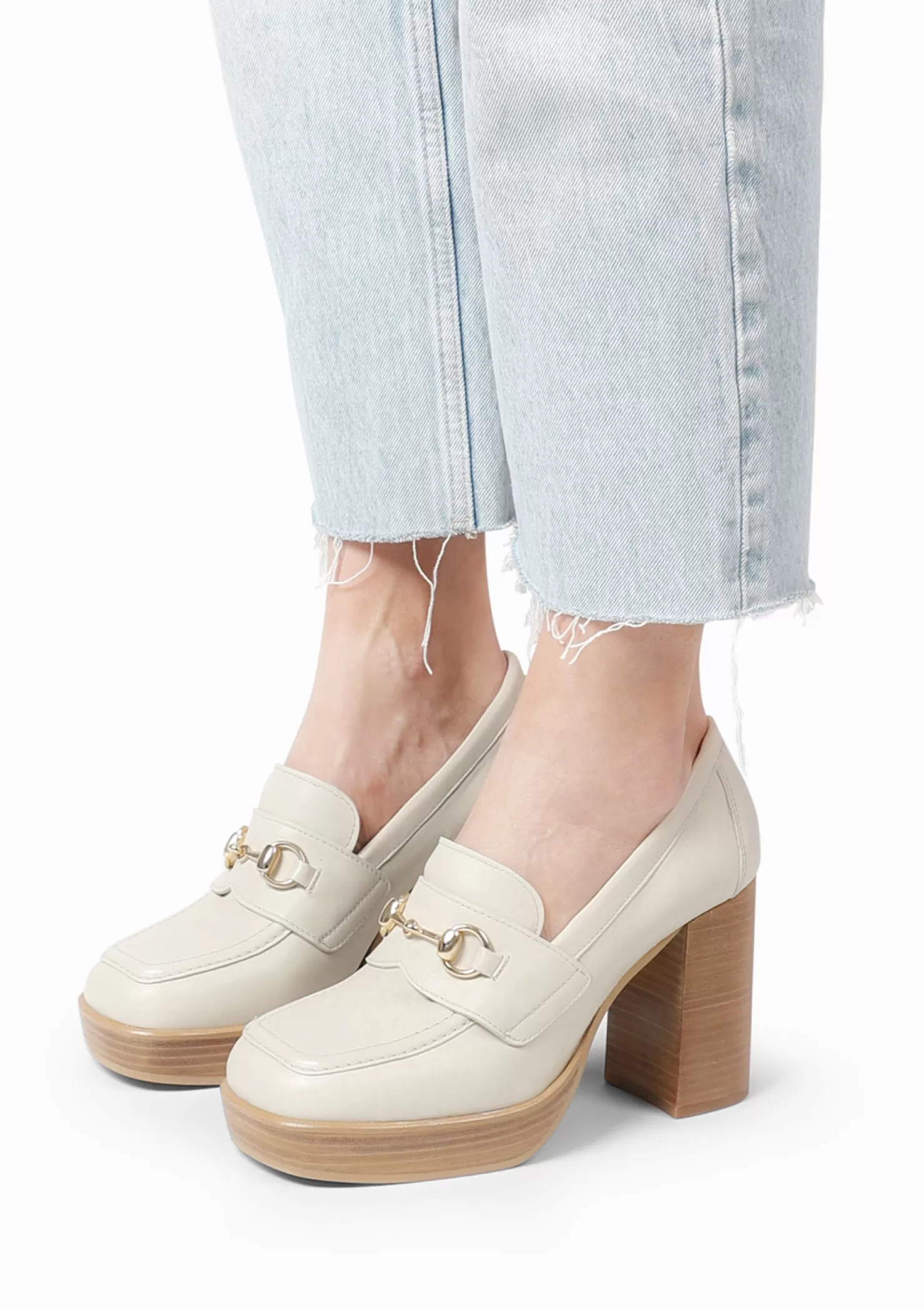 Hot Sacha Off White Leren Loafers Met Hak