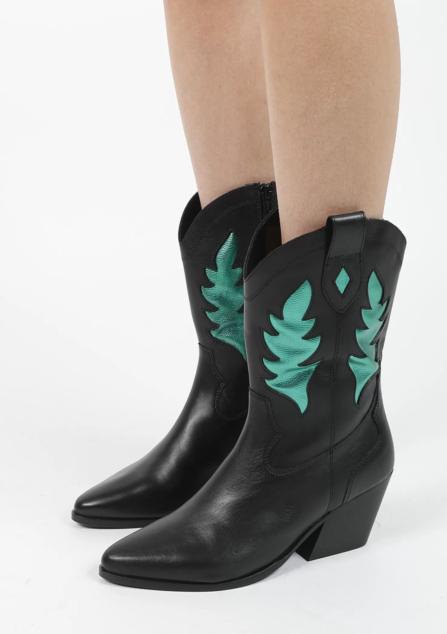 New Sacha Zwarte Cowboy Enkellaarsjes Met Metallic Groene Details