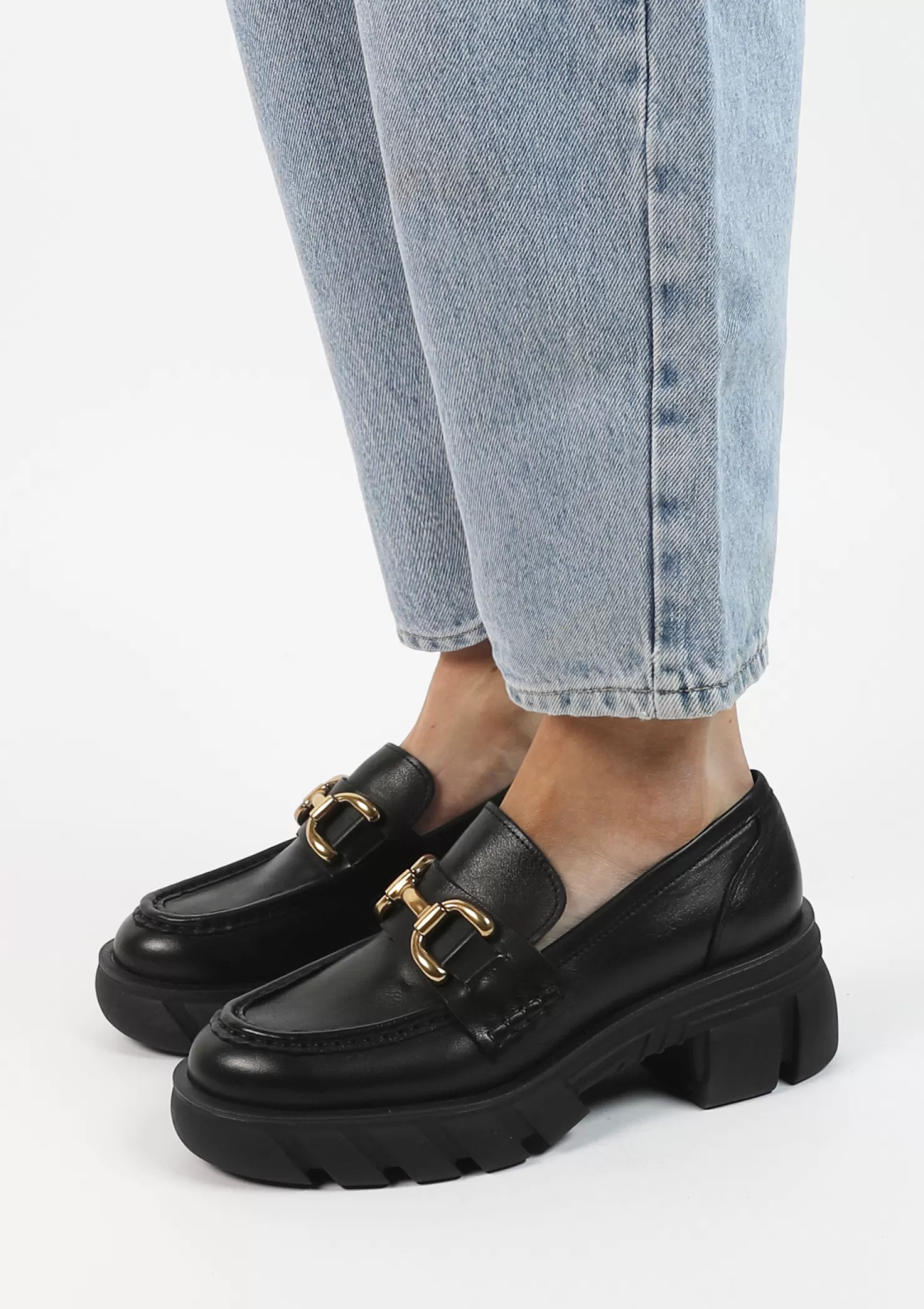 Clearance Sacha Zwarte Leren Chunky Loafers Met Goudkleurige Chain