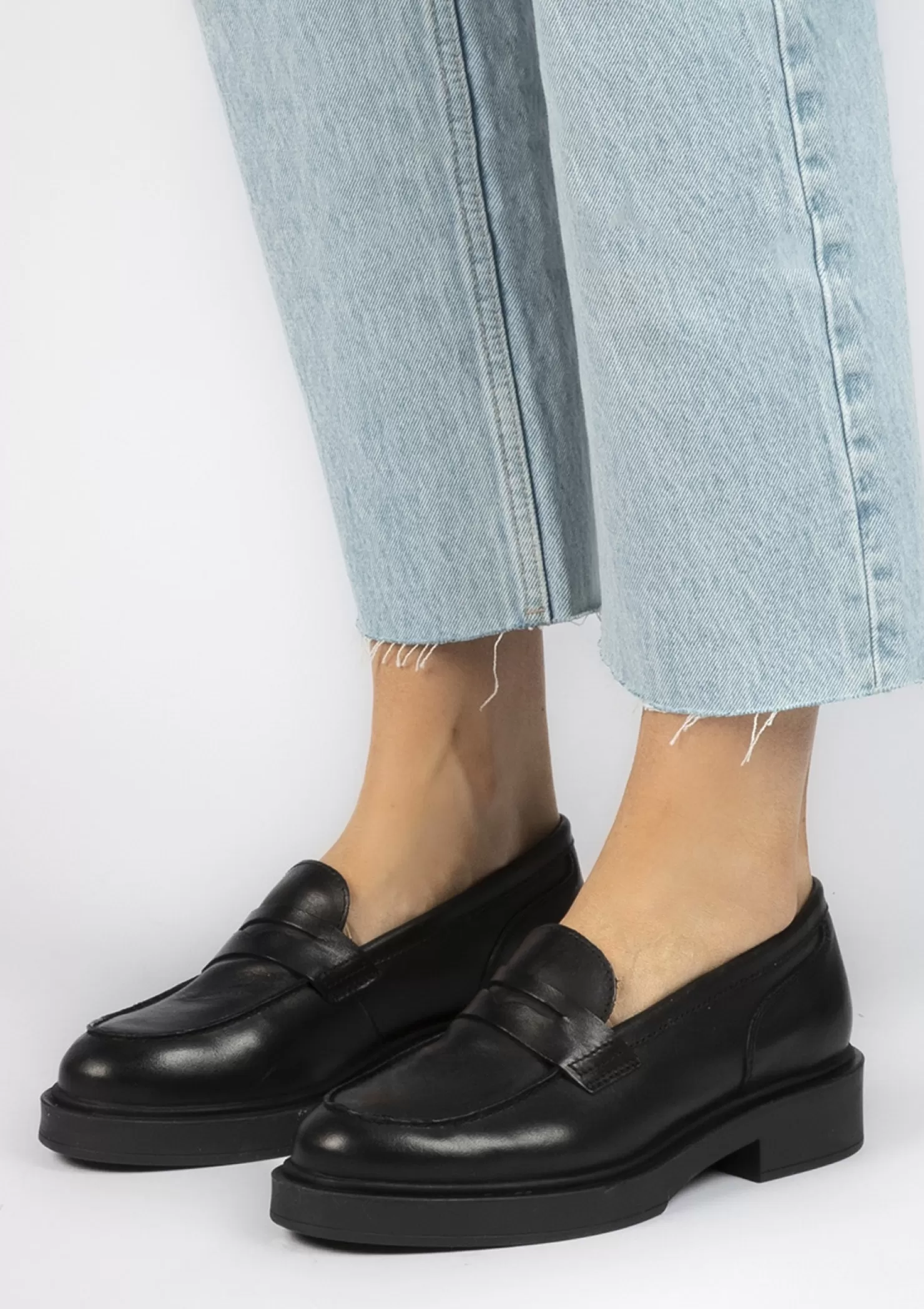 Clearance Sacha Zwarte Leren Penny Loafers