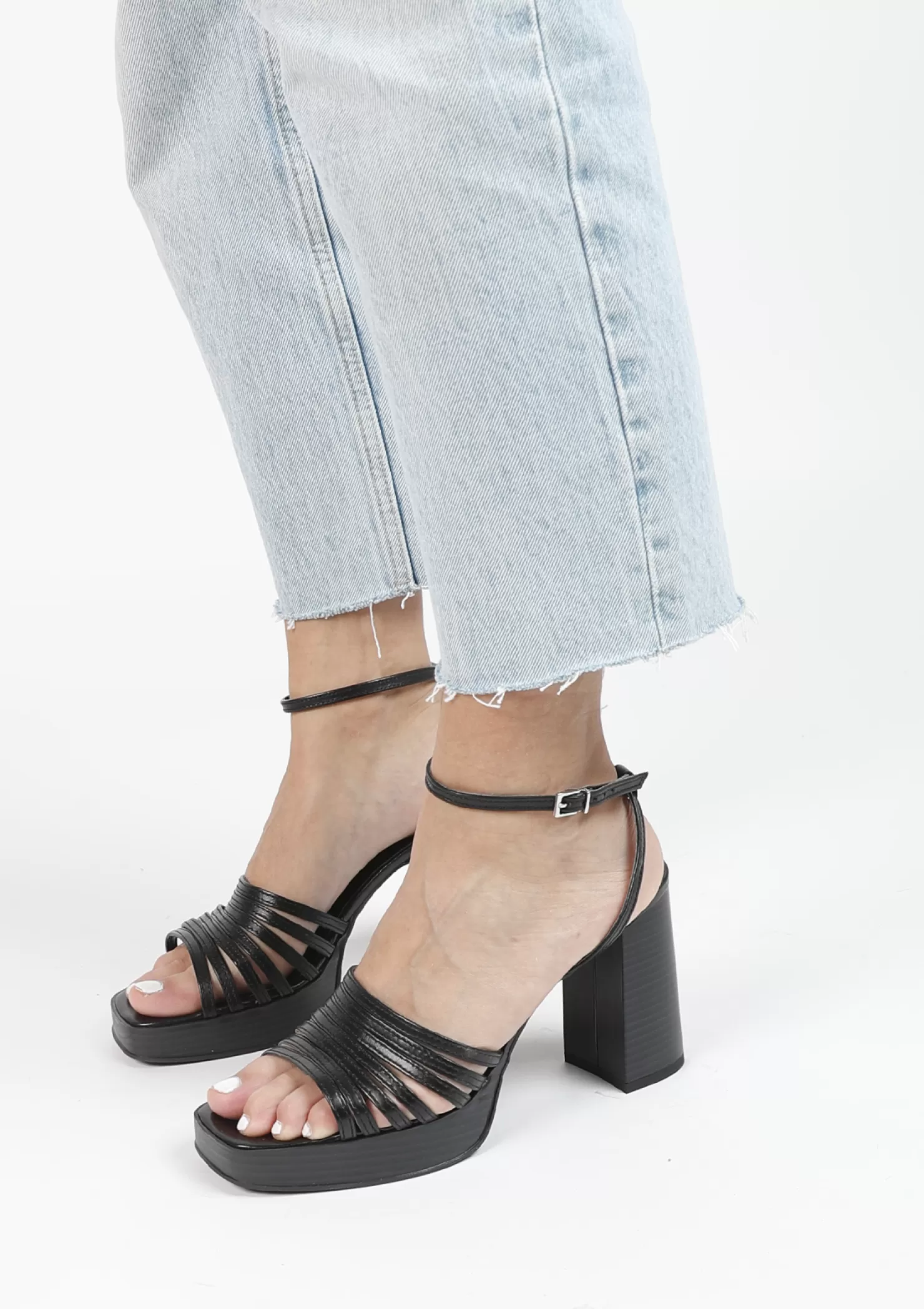 Best Sacha Zwarte Leren Sandalen Met Hak