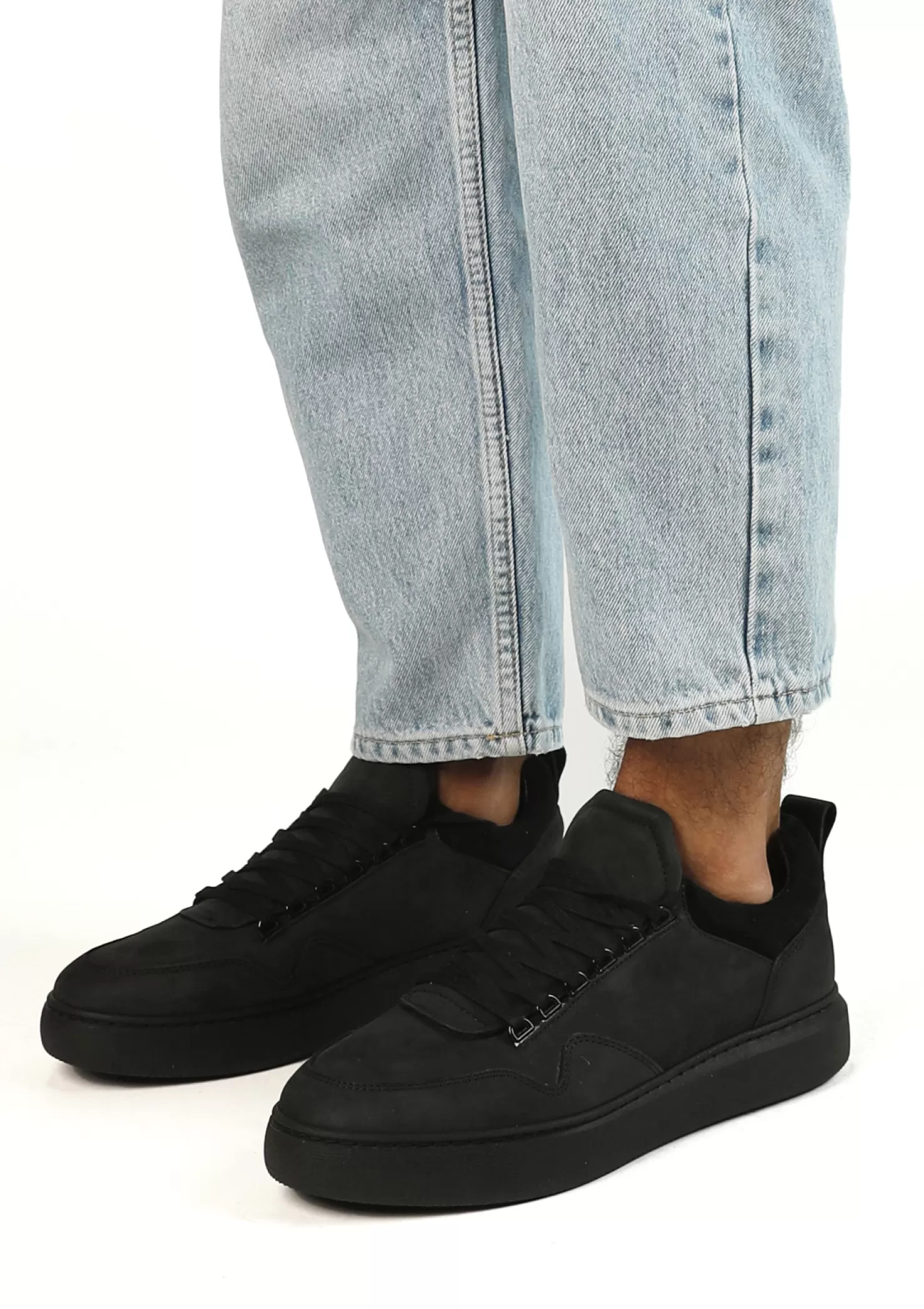 Best Sale Sacha Zwarte Nubuck Sneakers Met Zwarte Zool