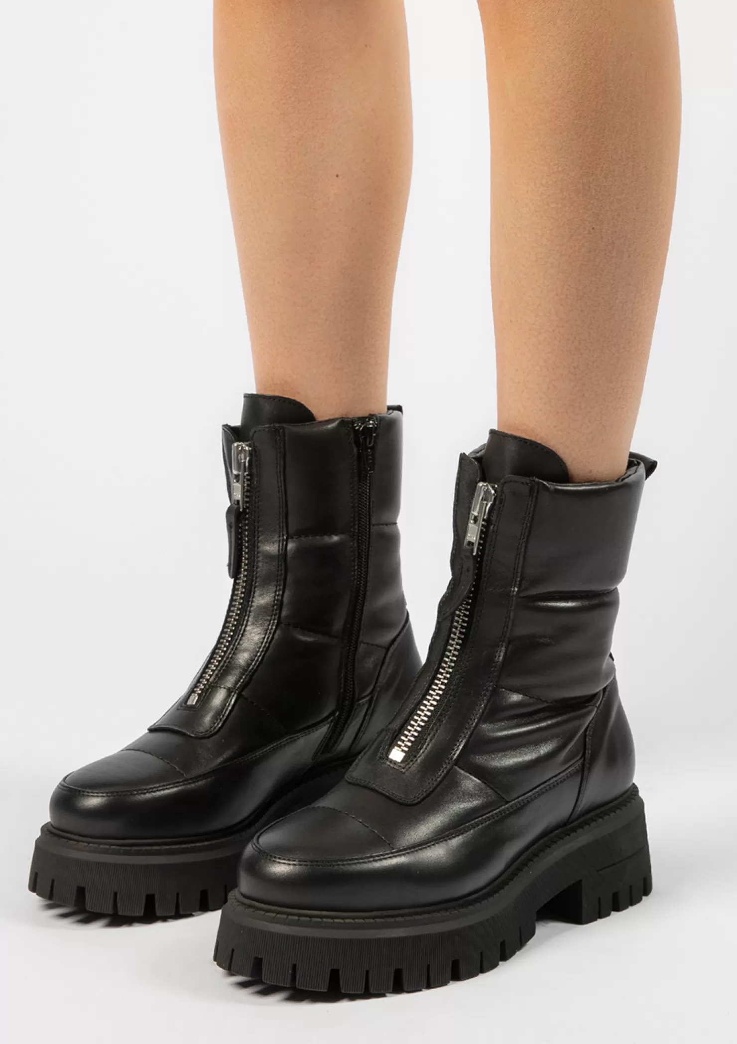 Outlet Sacha Zwarte Puffer Biker Boots