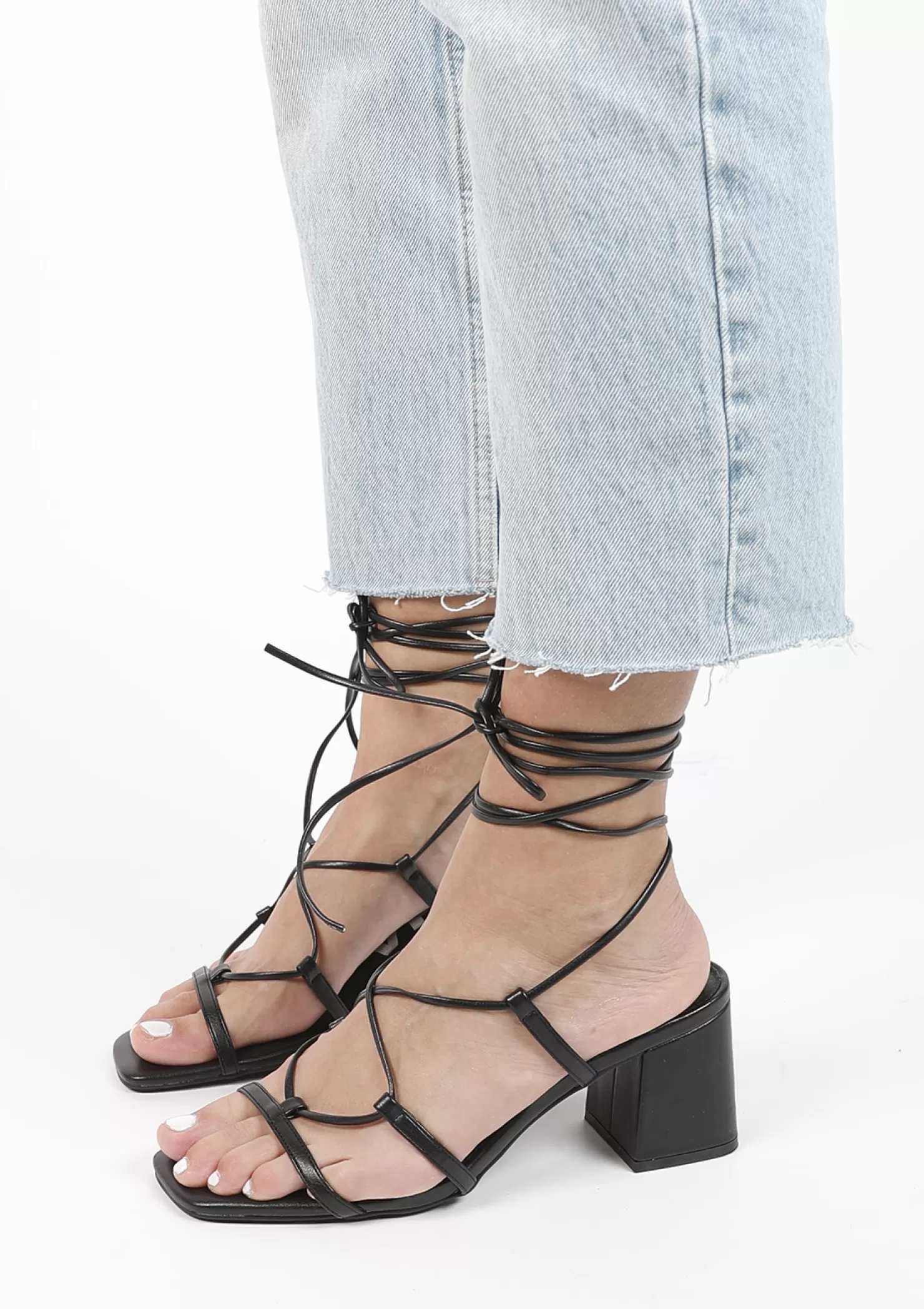 Cheap Sacha Zwarte Sandalen Met Hak En Strikveters