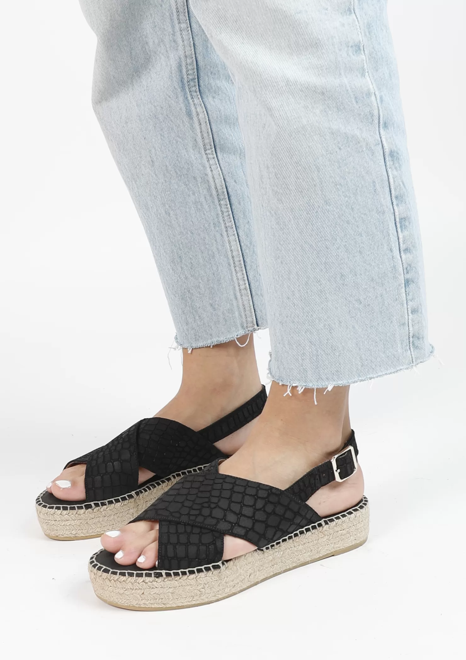 Online Sacha Zwarte Suede Plateau Sandalen